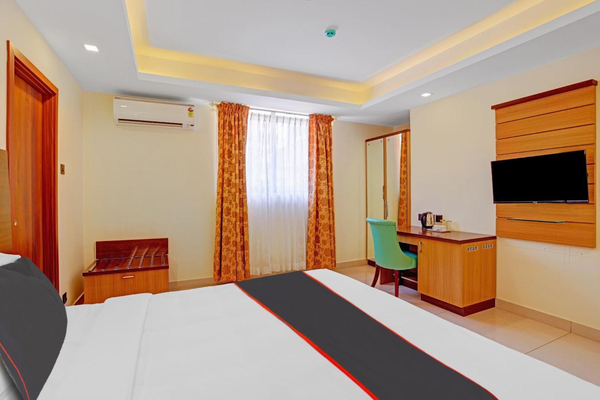 Super Collection O Pallava Rajadhani Thiruvananthapuram Exterior photo